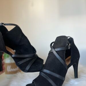 Christian Siriano women Black Suede Heels 7.5